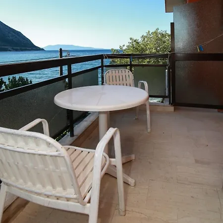 Casa de hóspedes Astir 3*