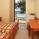 Πανσιόν Astir